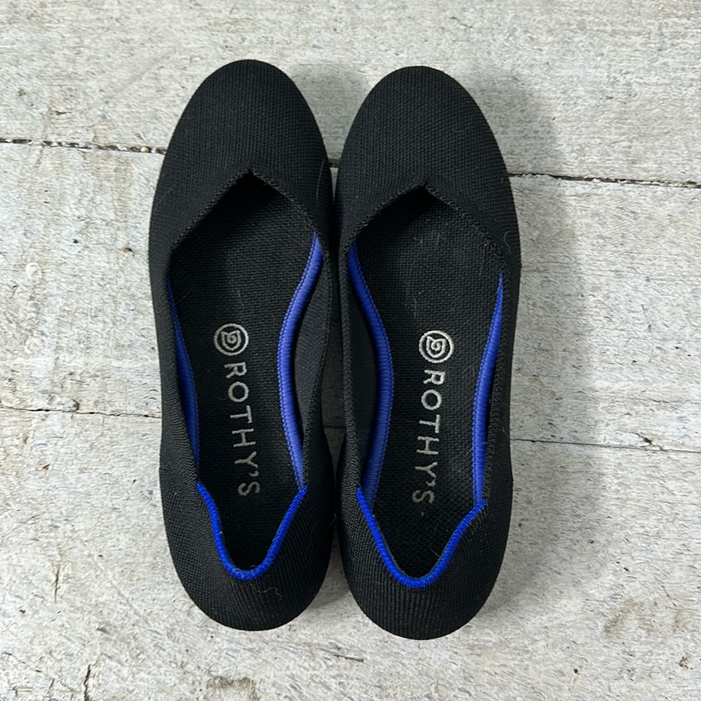 Rothy’s The Flat Black Womans Size 8